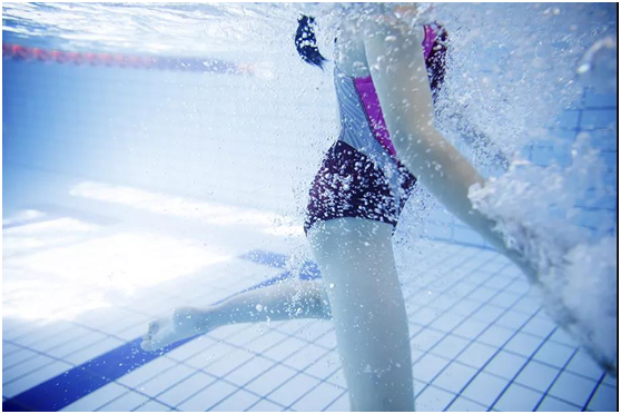 低氯泳池水处置惩罚系统,低氯游泳池,低氯水处置惩罚手艺 低氯泳池水处置惩罚系统,低氯游泳池,低氯水处置惩罚手艺